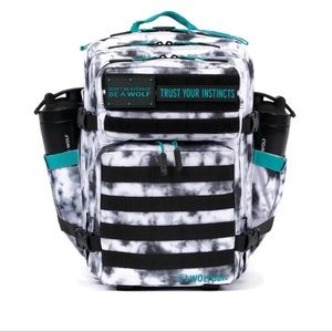35L BACKPACK TIMBER WOLF AQUA GODDESS